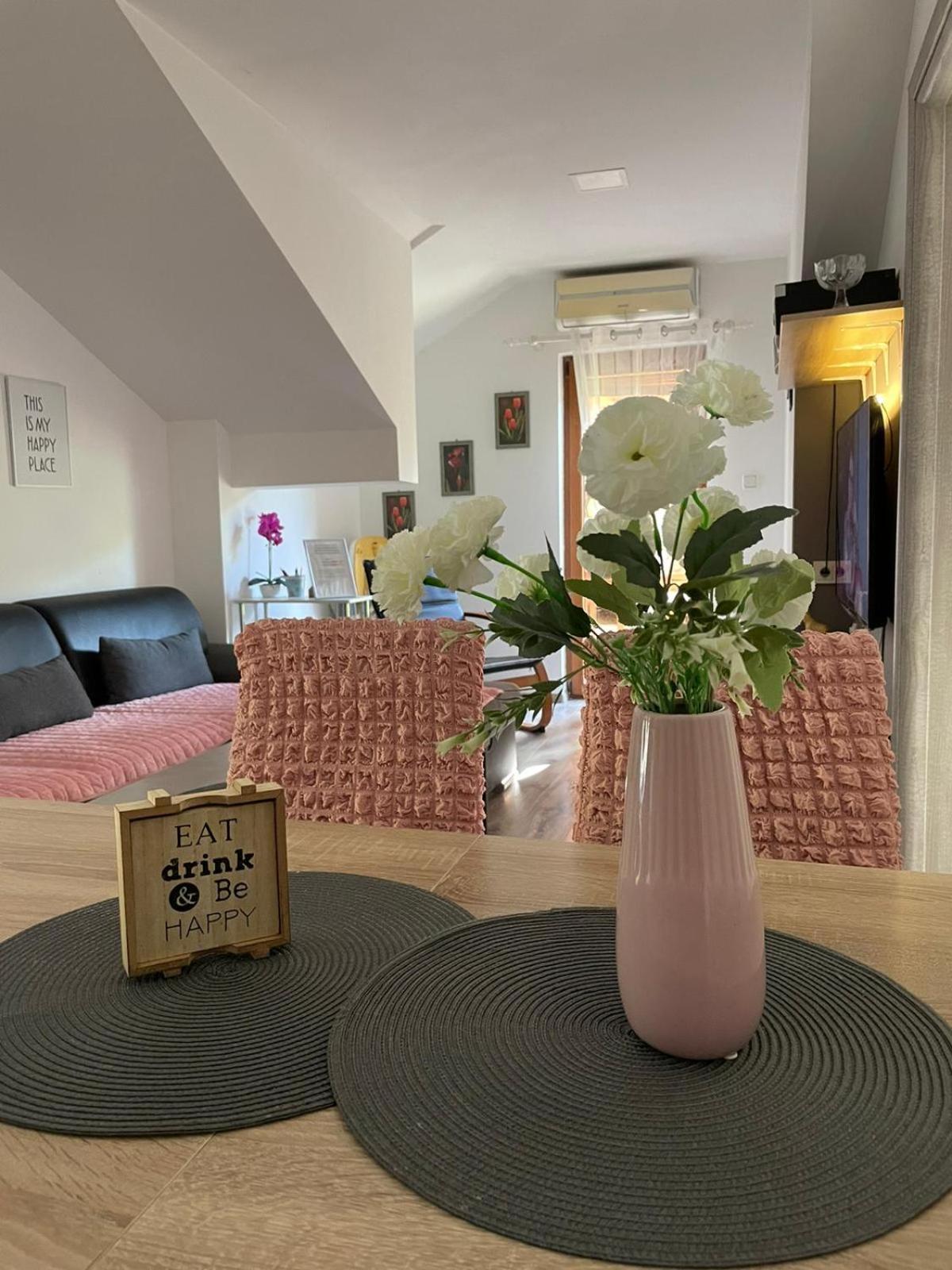 Apartman Dujmovic 1 Otočac 外观 照片